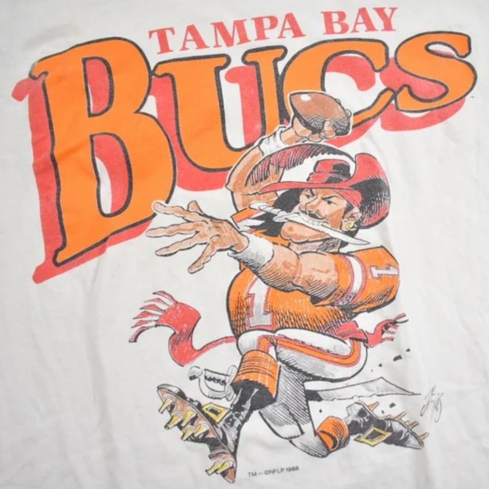 vintage 1988 tampa bay bucs graphic single stitch 80s sportswear shirt sweater